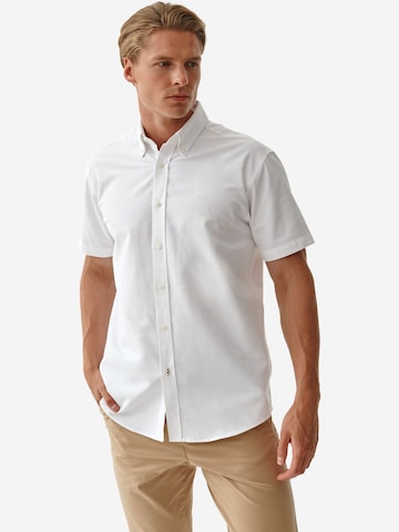 TATUUM Regular Fit Hemd 'DORT CLASSIC' in Weiß: predná strana