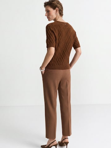 regular Pantaloni con piega frontale di Rich & Royal in marrone