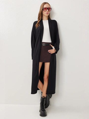 Happiness İstanbul Gebreide mantel in Zwart