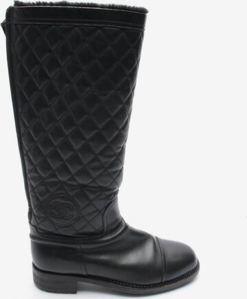 CHANEL Dress Boots in 39 in Black: front