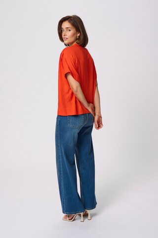 Kaffe - Blusa 'KAMilia' em vermelho