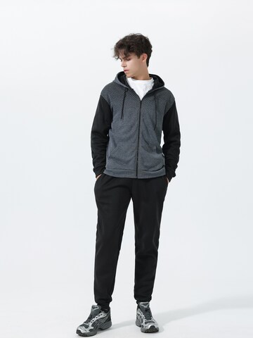 Youthup Sportanzug in Grau