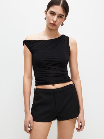 Pull&Bear Top – černá: přední strana