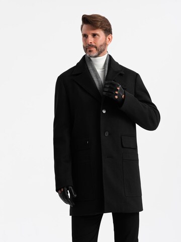 Ombre Winter coat in Black: front