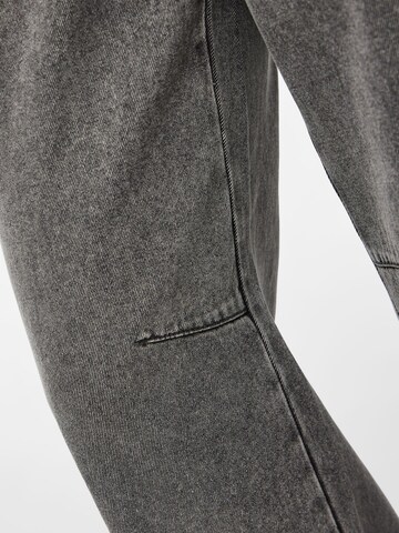 PIECES Baggy Jeans i grå