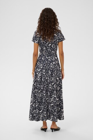 SOAKED IN LUXURY Blusekjole 'Arjana' i sort