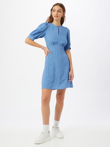 Closet London Dress in Blue: front