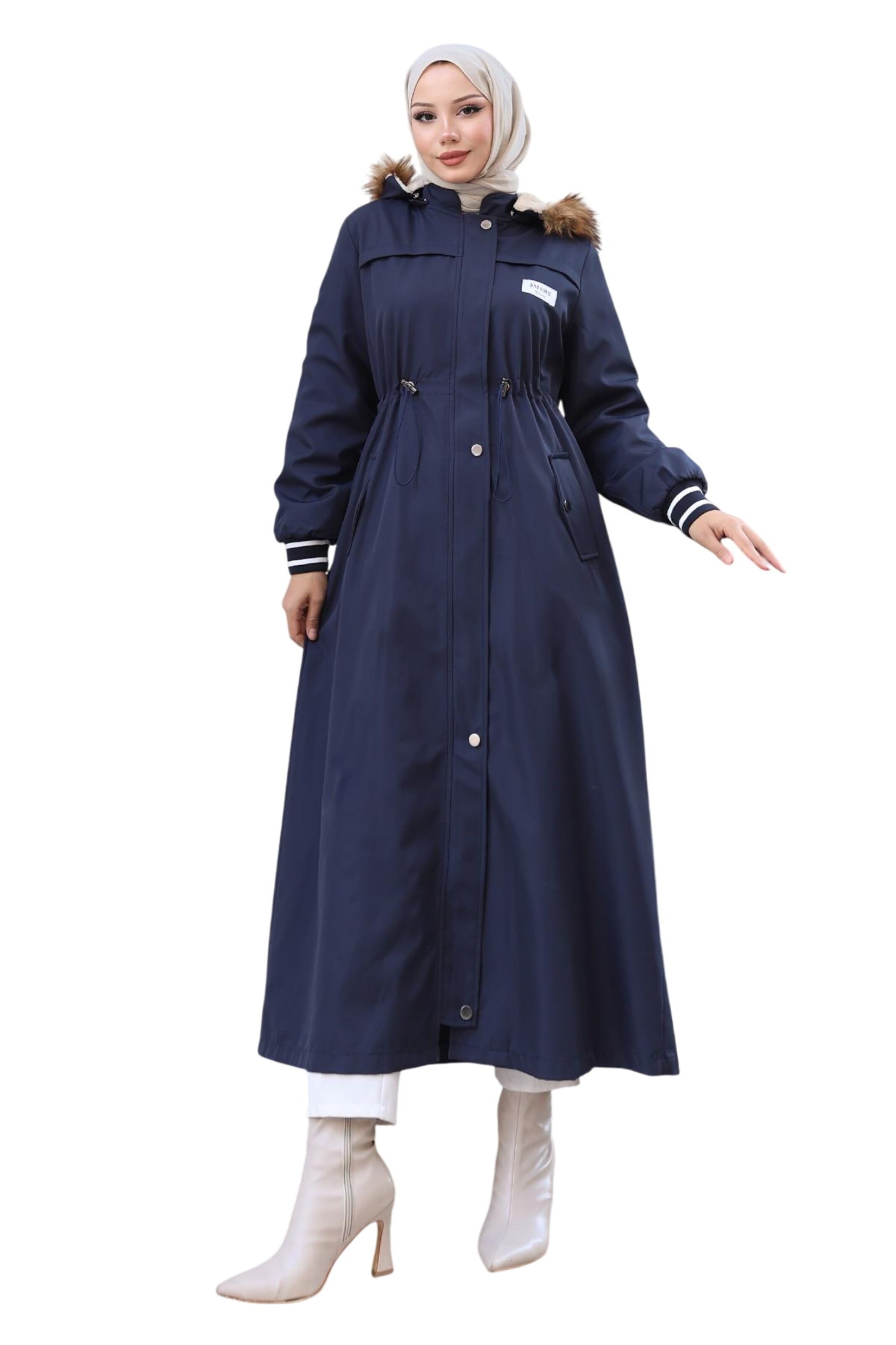 MODAMIHRAM Winter Parka in Blue: front