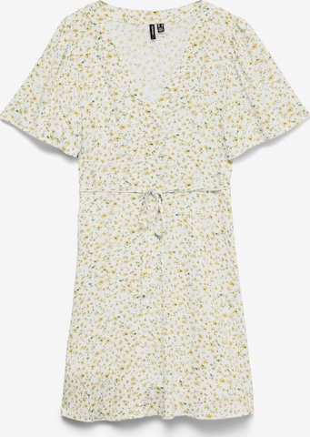 Robe-chemise 'VMAlba' VERO MODA en jaune : devant