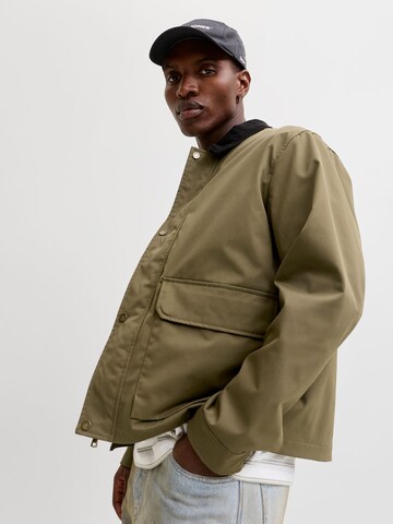 JACK & JONES Between-Season Jacket in Green