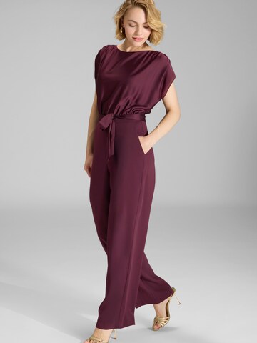 Tuta jumpsuit di SWING in rosso