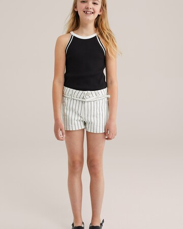 WE Fashion Слим Штаны в Белый