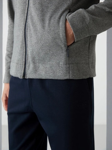 Tommy Life Tracksuit in Grey