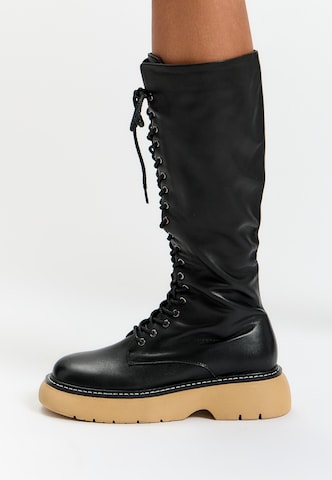 CESARE GASPARI Schnürstiefel in Schwarz