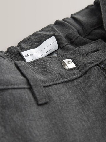 Next Regular Hose in Grau