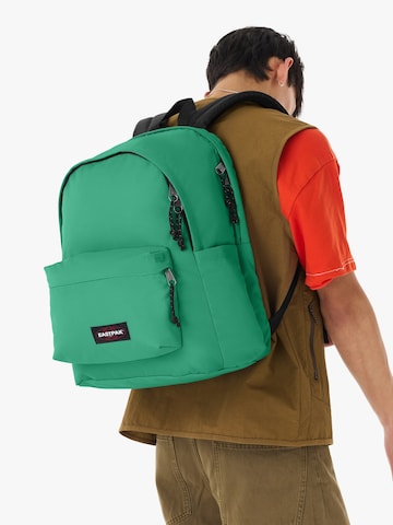 EASTPAK Nahrbtnik 'Day Office' | zelena barva