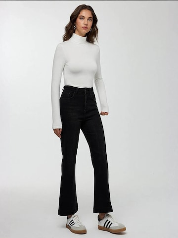 Flared Jeans di Hiccup in nero