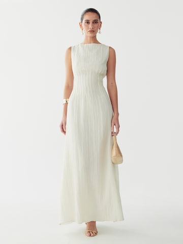 Willa Kjole i beige: forside
