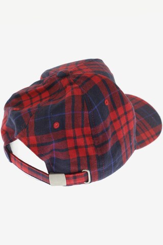 s.Oliver Hat & Cap in One size in Red