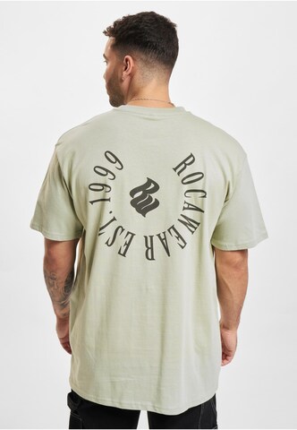 ROCAWEAR T-Shirt 'Typo' in Grün: Vorderseite