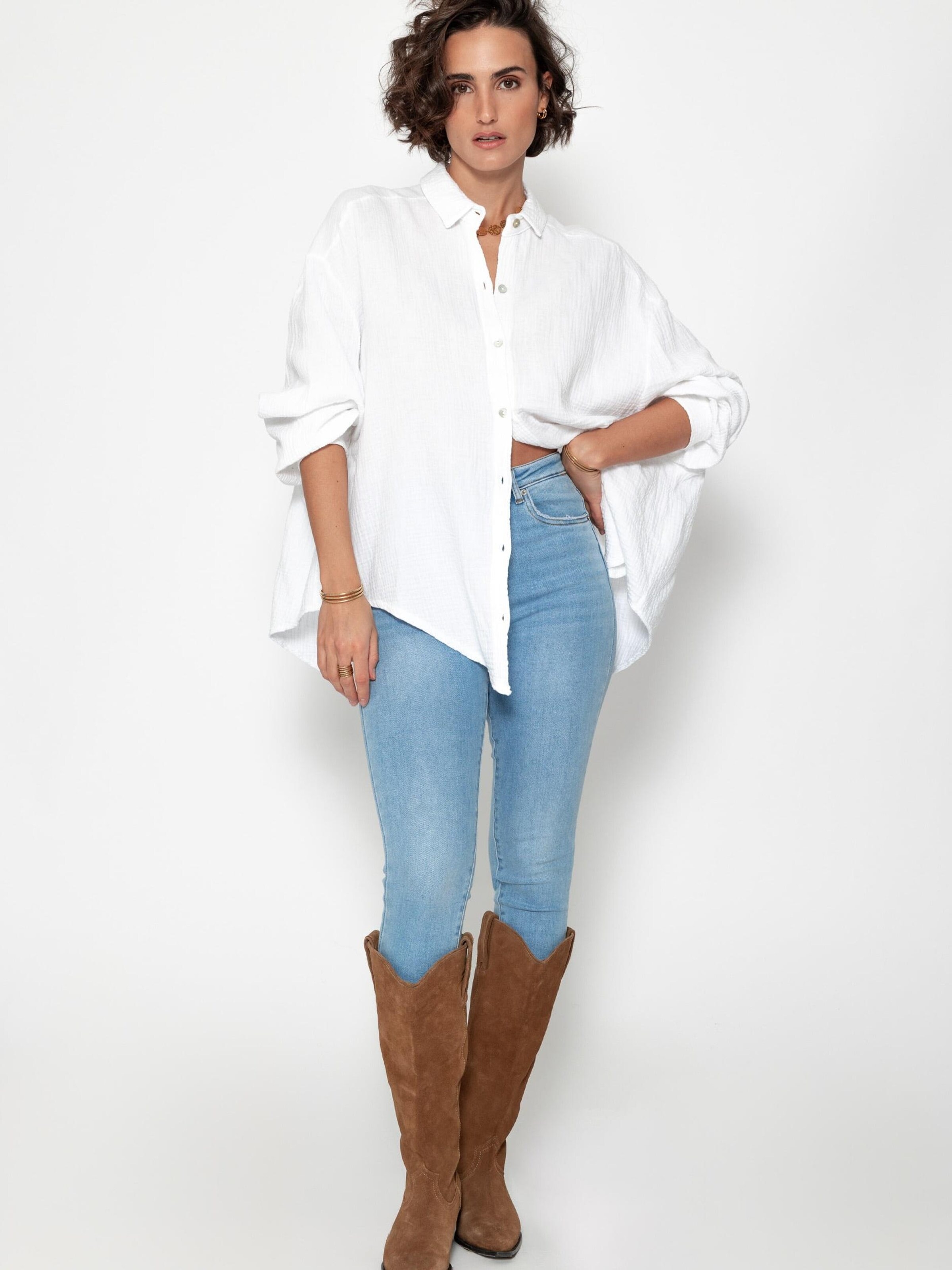 SASSYCLASSY Blouse 'kürzere Variante' in White