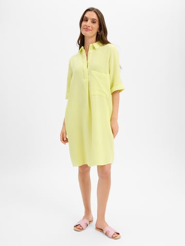 Marie Lund Shirt dress in Yellow
