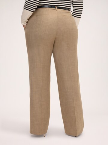 regular Pantaloni di Fiorella Rubino in beige