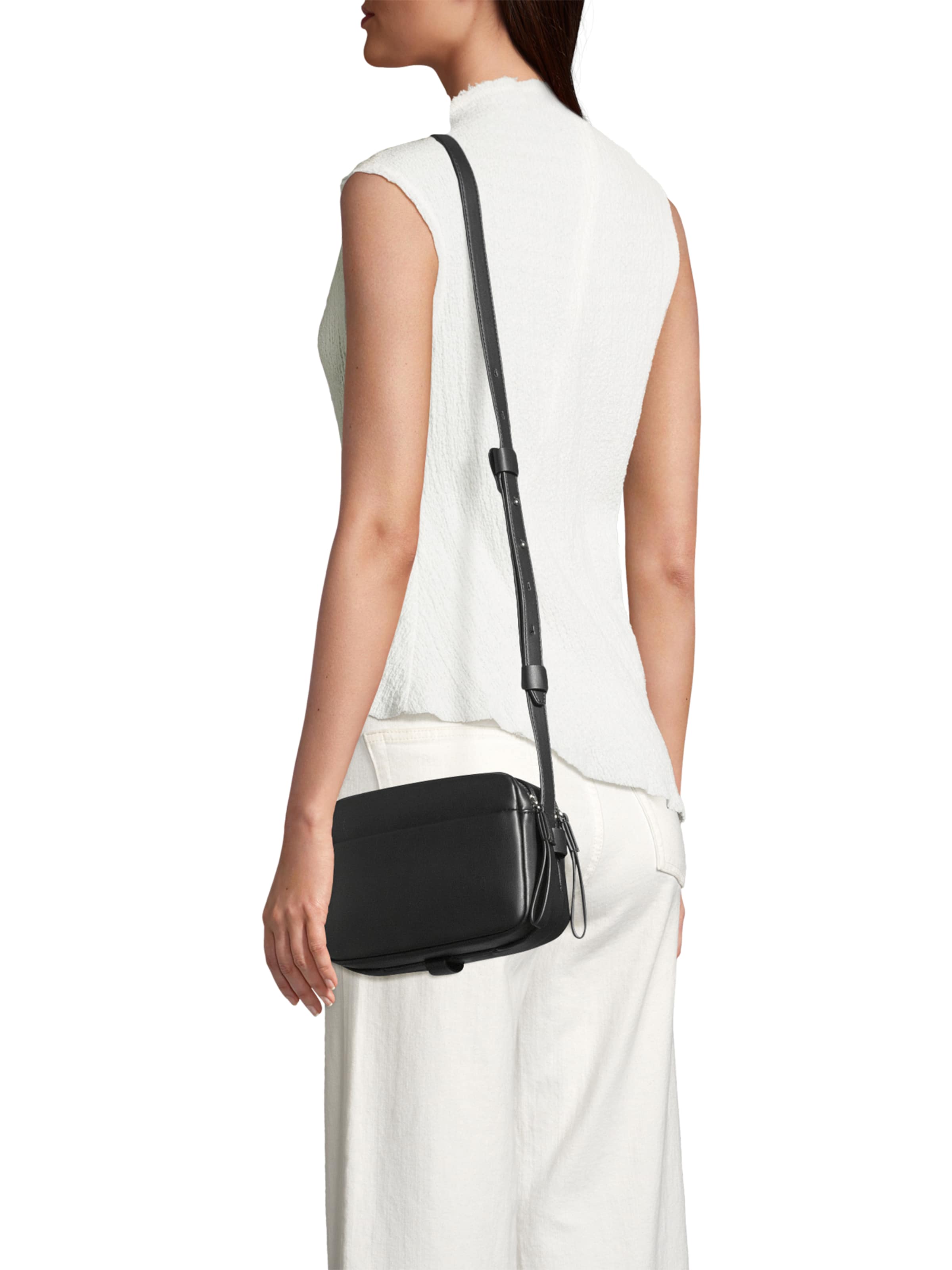 DKNY Crossbody bag in Black: front