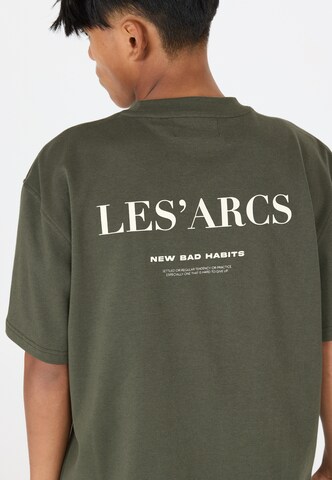 Les'Arcs Funktionsshirt 'Tynan' in Grün