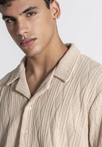 Gianni Kavanagh Regular fit Button Up Shirt 'Diamond' in Beige