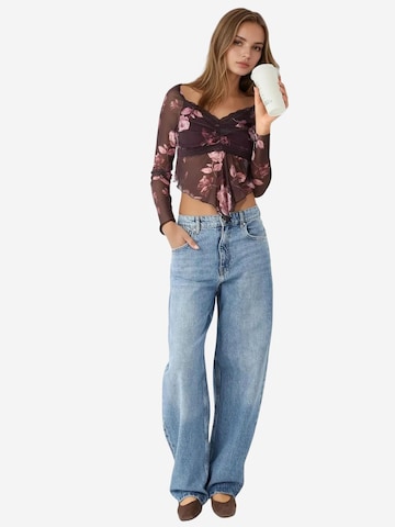 Hiccup Top in Red