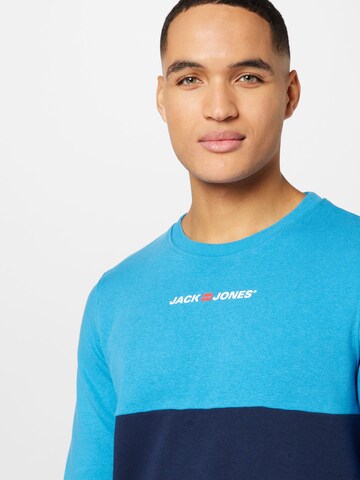 JACK & JONES Sweatshirt in Blauw