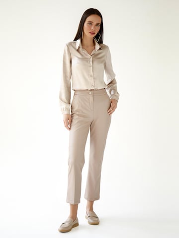 Anushka - Camiseta en beige