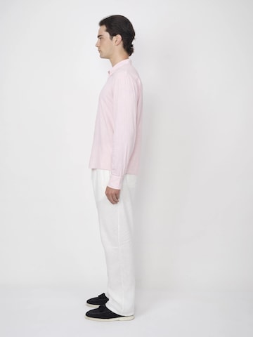 Regular fit Camicia di SHAMBLES in rosa