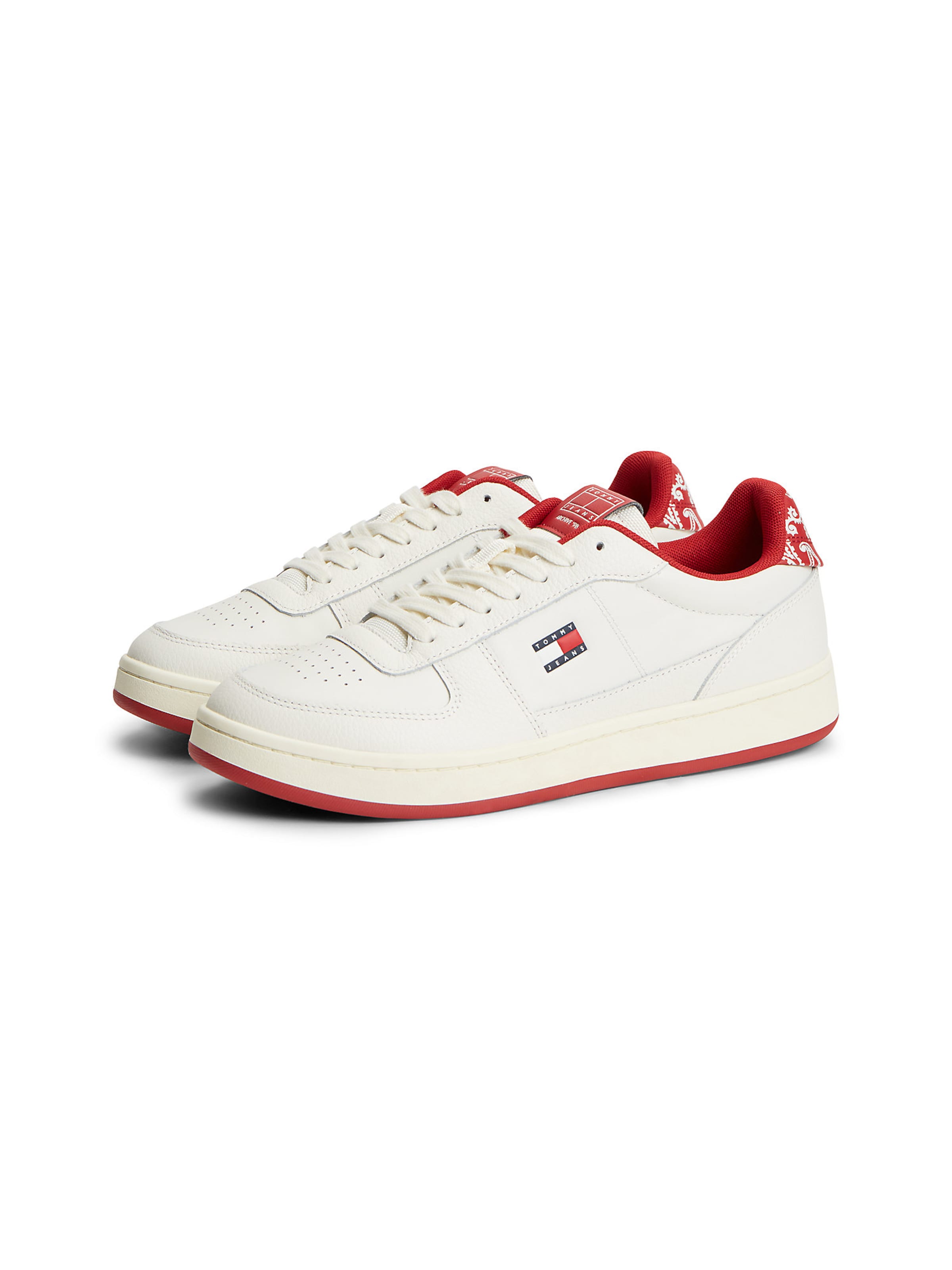 Tommy Jeans Sneakers in White