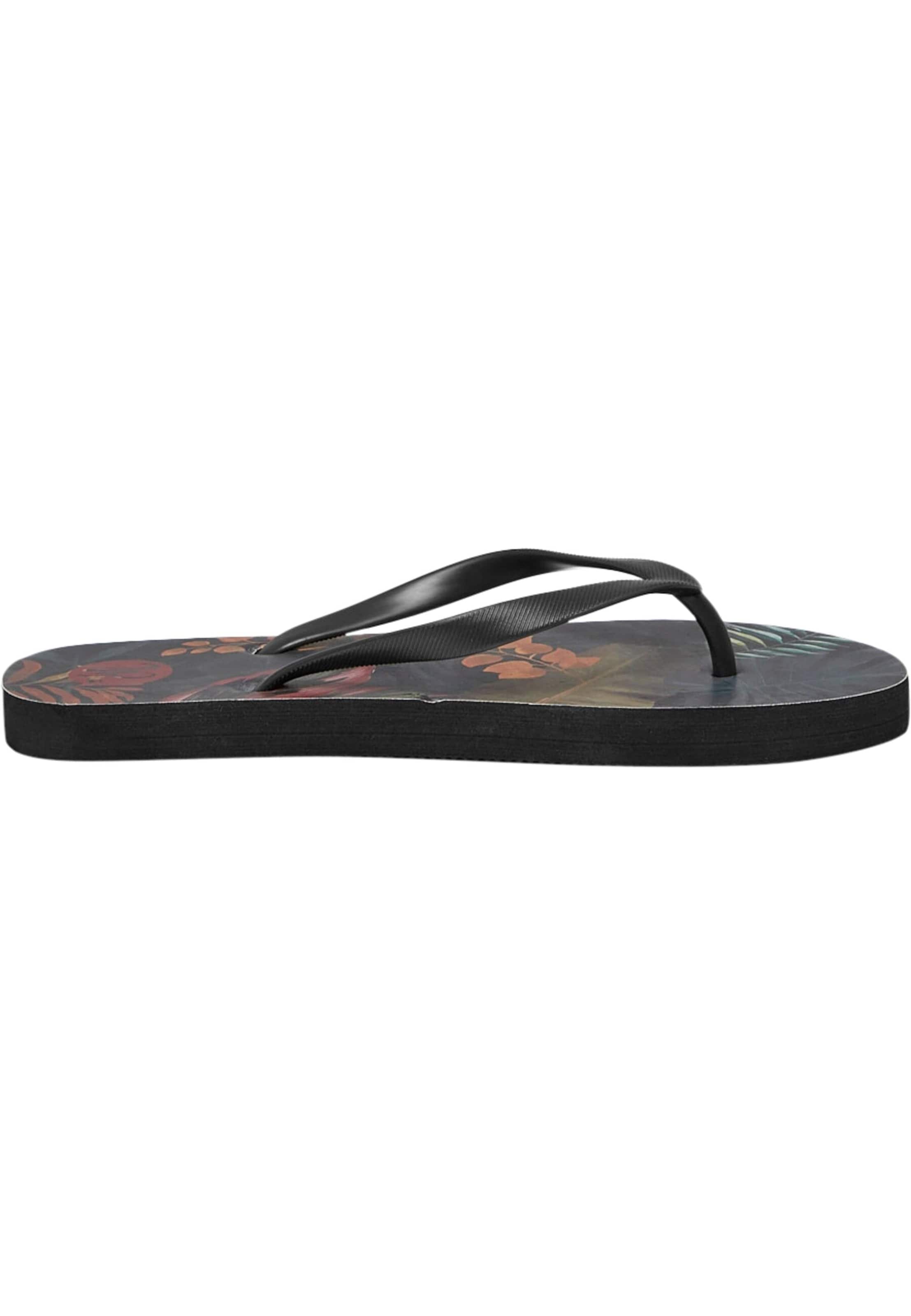 Flip-flops 'ISLA' de la Just Rhyse pe negru