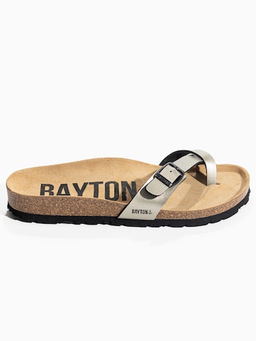 Bayton Ujjelválasztó-pántos szandál 'JUNON' - ezüst