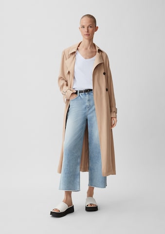 Tricou de la comma casual identity pe alb