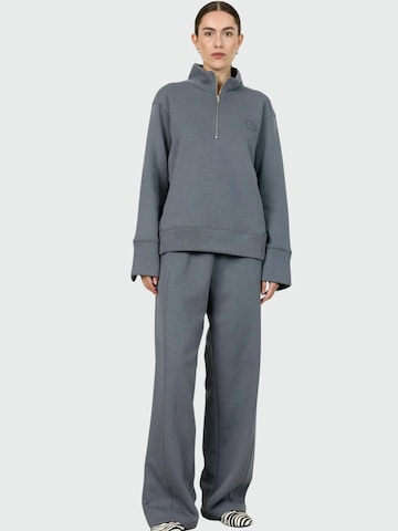 Levete Room Svetr – šedá