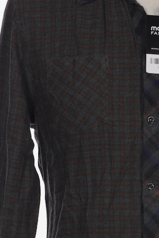 Trussardi Button Up Shirt in M in Brown