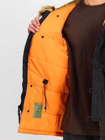 juoda ALPHA INDUSTRIES Žieminė parka 'N3B VF 59'