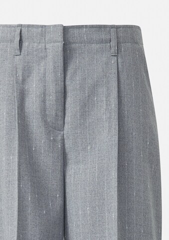 Regular Pantalon COMMA en gris