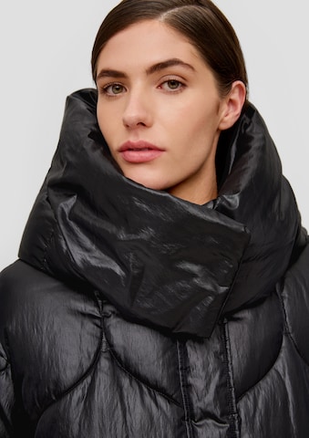 s.Oliver BLACK LABEL Zimska jakna | črna barva