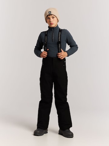 PROTEST Regular Sportbroek 'Spikety JR' in Zwart: voorkant