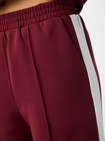 Loosefit Pantalon 'OBJCASSIDY' OBJECT en rouge