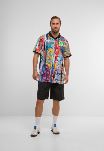 Maglietta di Carlo Colucci in colori misti