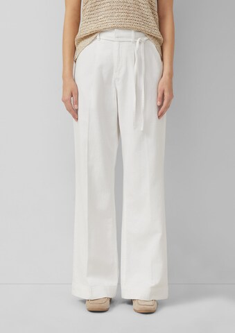 s.Oliver Regular Bandplooi jeans 'Suri' in Wit: voorkant