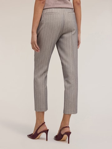 regular Pantaloni di MOTIVI in grigio