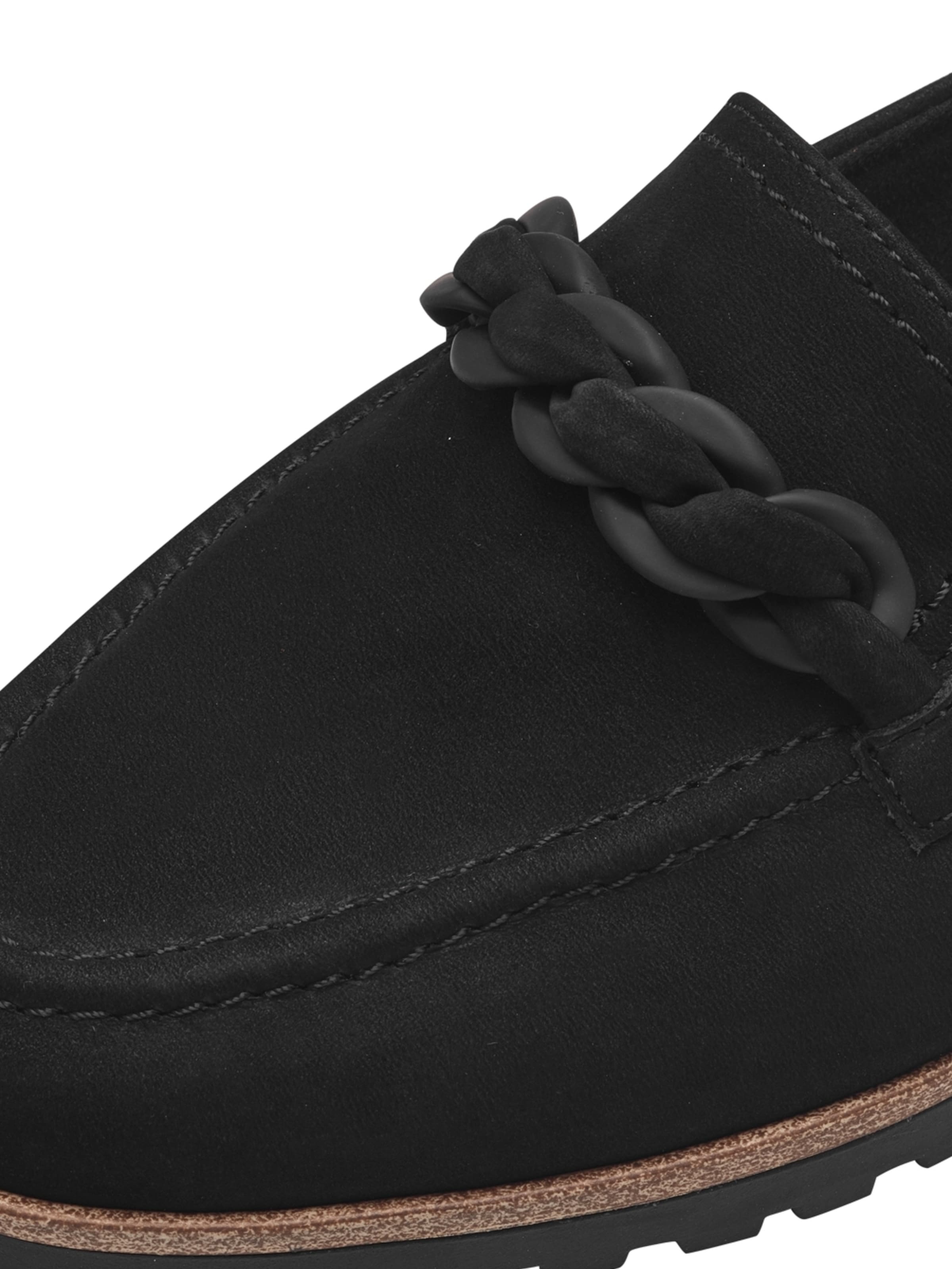 Chaussure basse Tamaris en noir