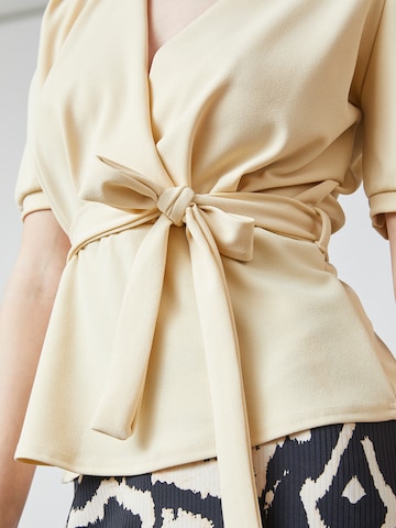 SISTERS POINT Blouse 'NASA-T' in Beige